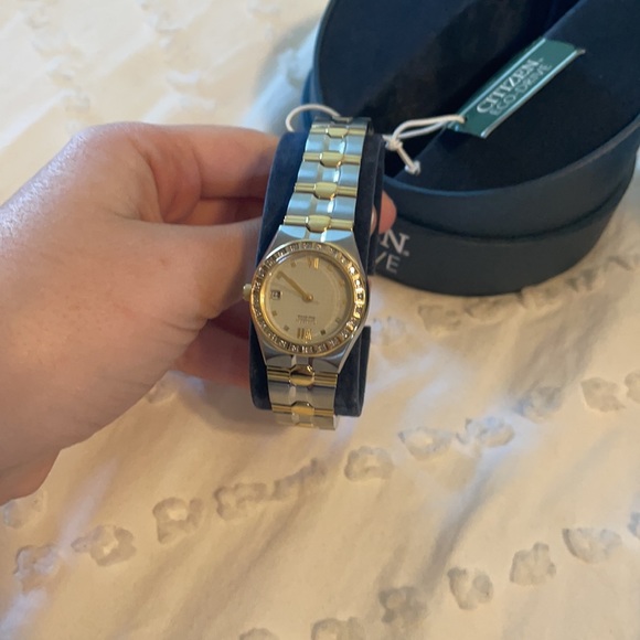 Women’s watch main image 4